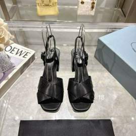 Picture of Prada Shoes _SKUPradasz35-40X08019240